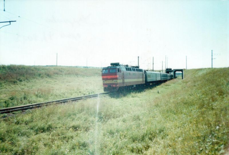 Поезд на  перегоне Узуново - Серебряные Пруды.